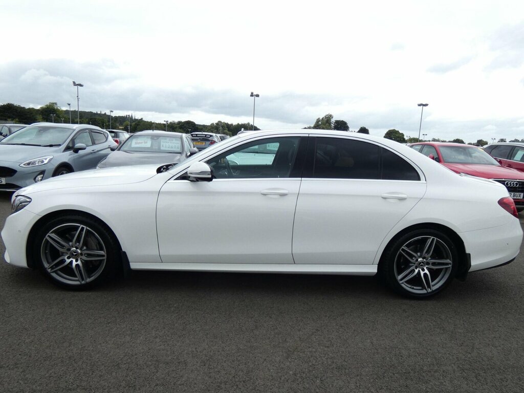 Mercedes-Benz E Class 2.0 E220d Amg Line G-tronic Euro 6 Ss White #4