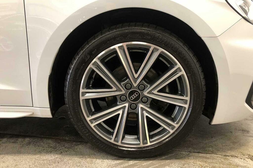 Audi A1 S Line 30 Tfsi 110 Ps 6-Speed White #5