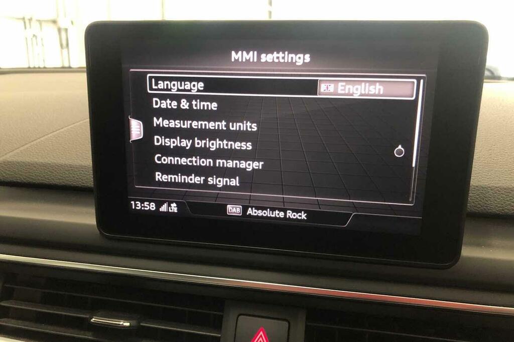 Audi A4 Avant Tdi 35 S Line Black #40