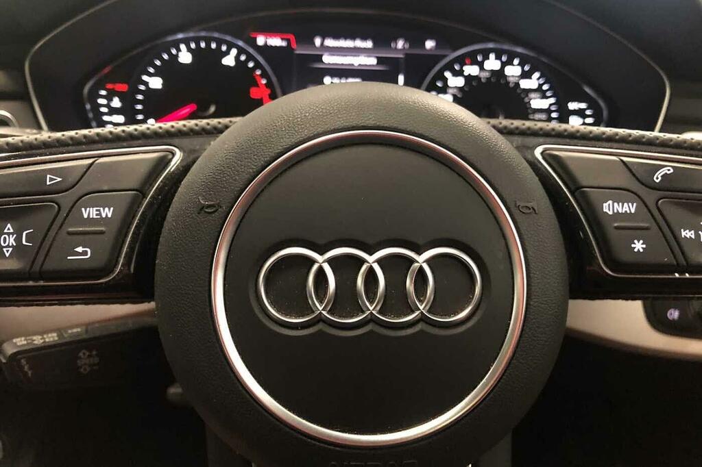 Audi A4 Avant Tdi 35 S Line Black #44