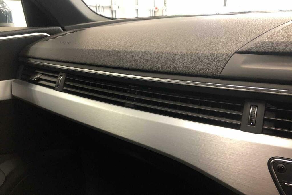 Audi A4 Avant Tdi 35 S Line Black #33