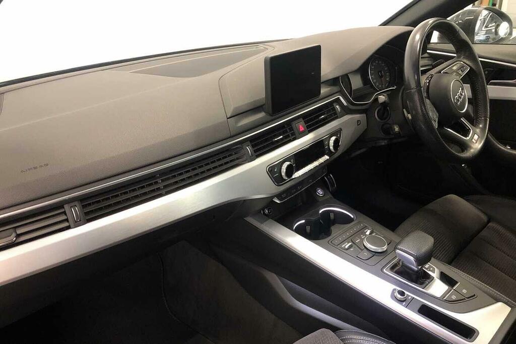 Audi A4 Avant Avant S Line 40 Tdi 190 Ps S Tronic Grey #2