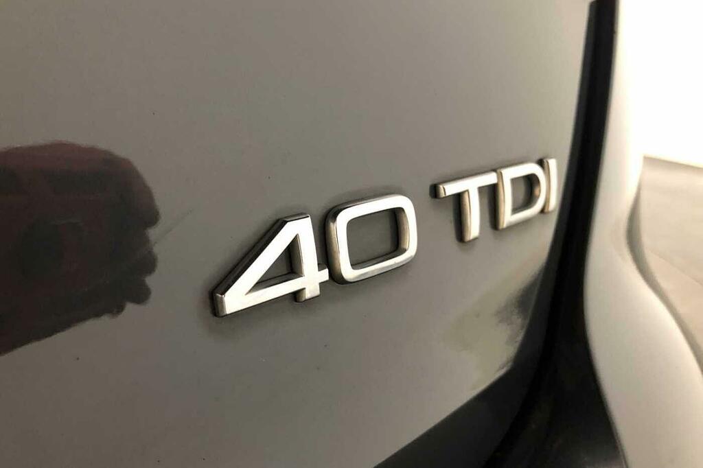 Audi A4 Avant Tdi 35 S Line Black #25