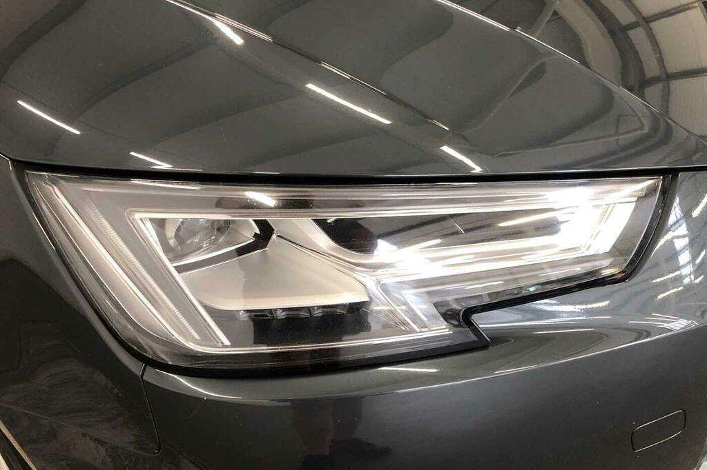 Audi A4 Avant Tdi 35 S Line Black #20