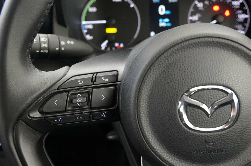 Mazda 2 1.5I Hybrid Centre Line Cvt White #22