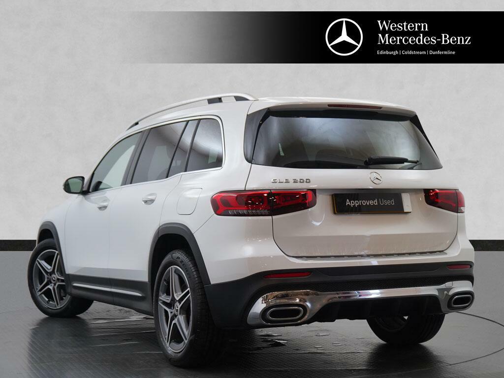 Mercedes-Benz GLB Class Glb 200 Amg Line White #2