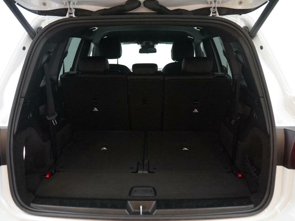 Mercedes-Benz GLB Class Suv White #13