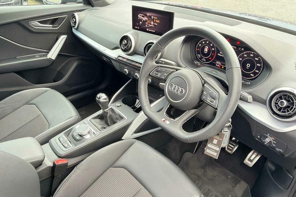 Audi Q2 Black Edition 30 Tfsi 110 Ps 6-Speed Blue #6