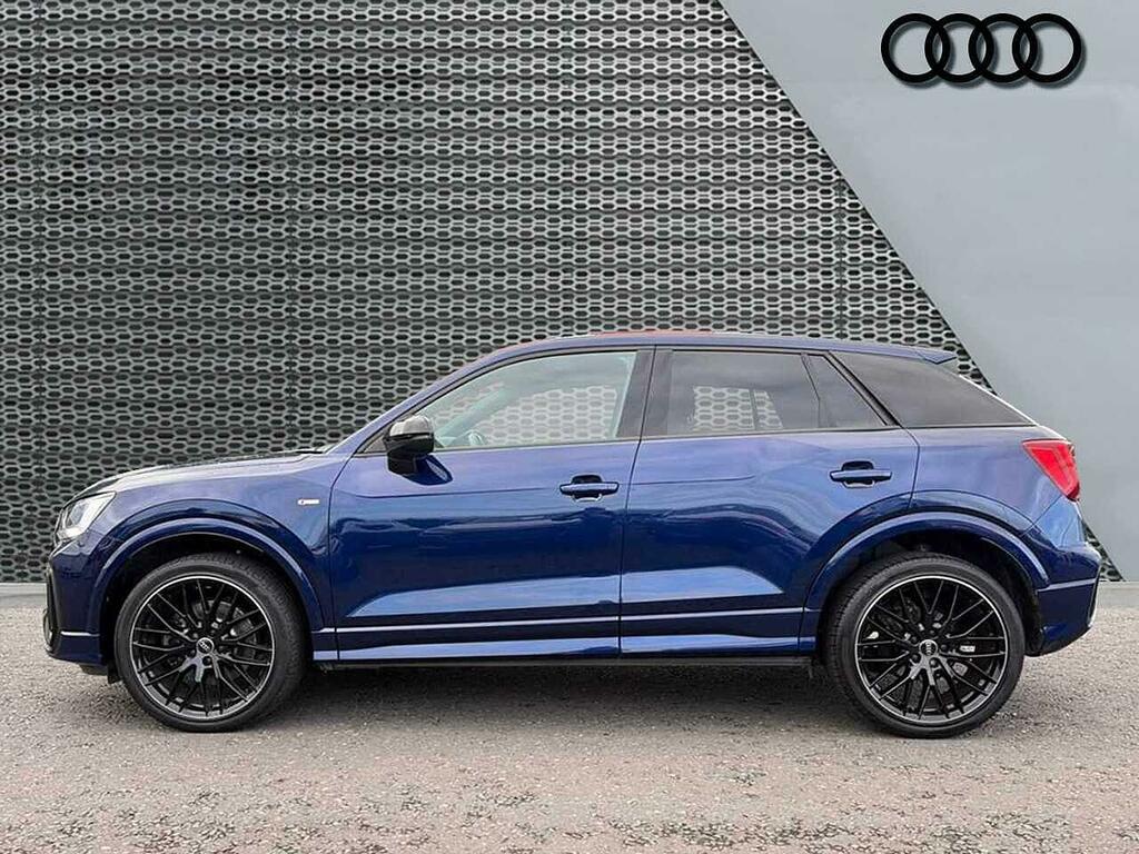 Audi Q2 Black Edition 30 Tfsi 110 Ps 6-Speed Blue #4