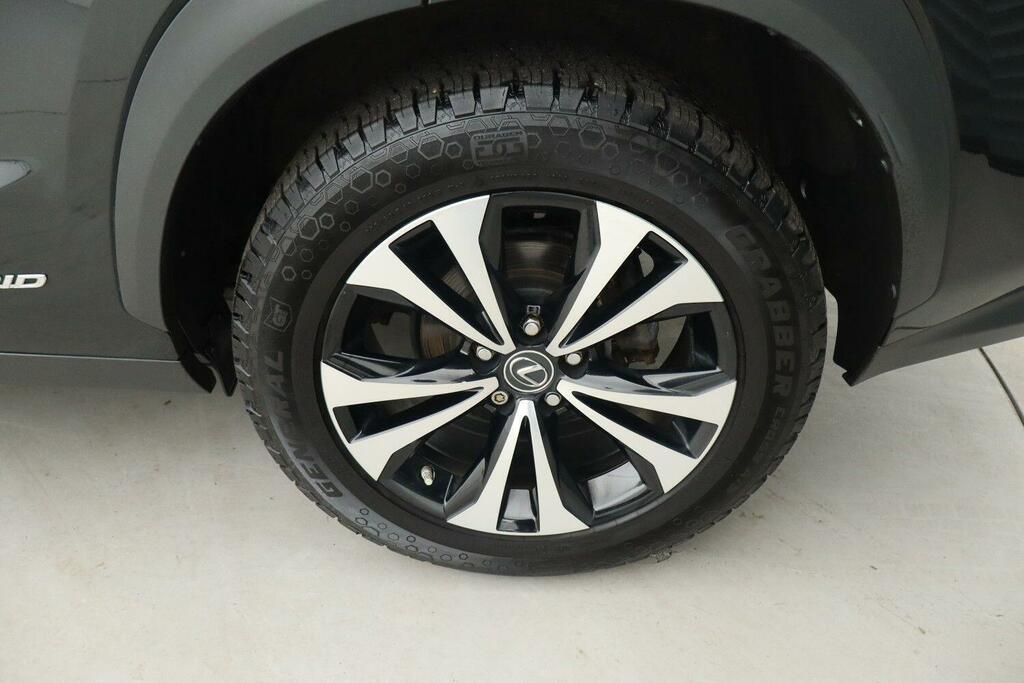 Lexus NX 300H 2.5 Sport  #24