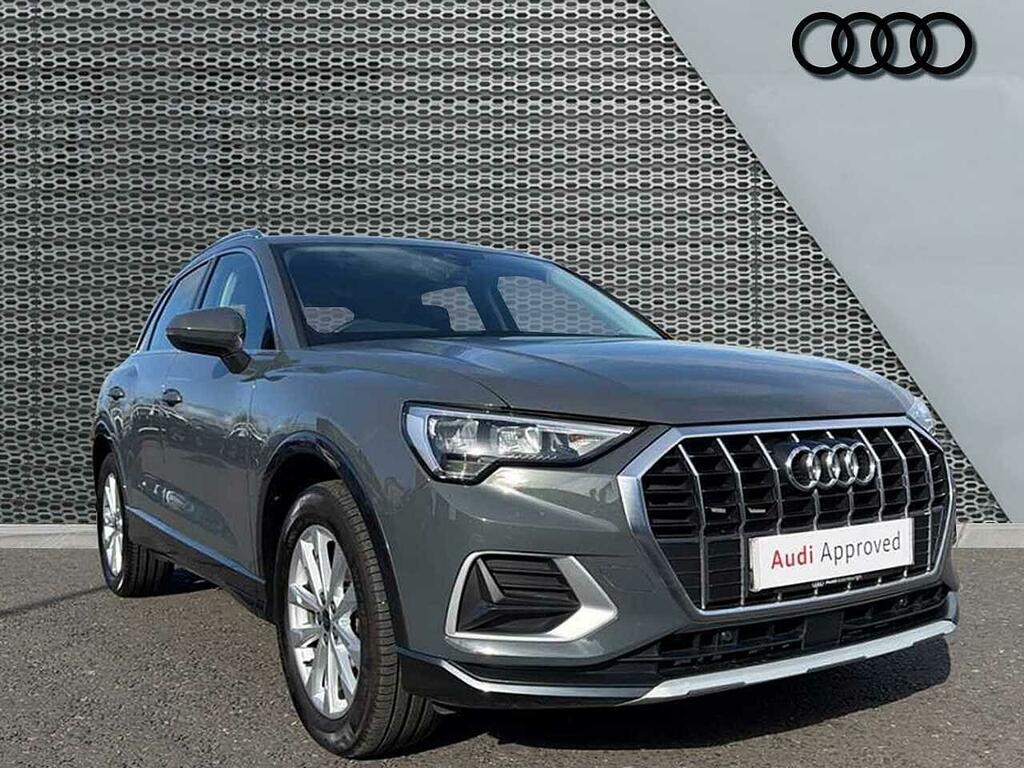 Audi Q3 Sport 35 Tfsi 150 Ps 6-Speed Grey
