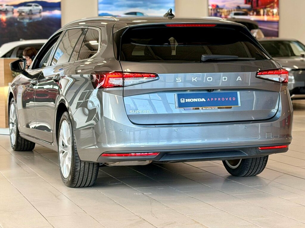 Skoda Superb Superb 1.5 Tsi E-tec Se Technology Dsg Silver #15