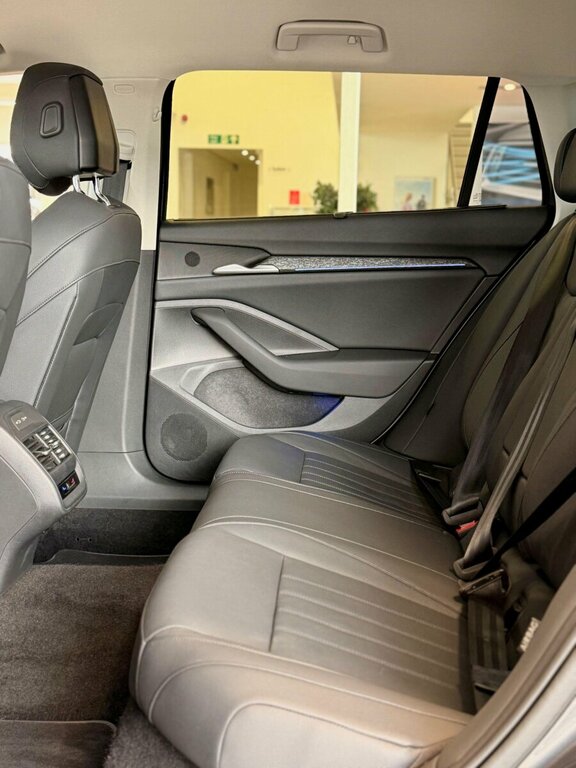 Skoda Superb Superb 1.5 Tsi E-tec Se Technology Dsg Silver #26