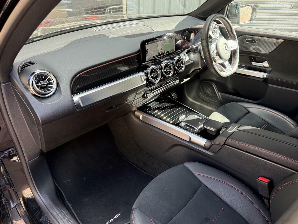 Mercedes-Benz GLB Class Glb 200 Amg Line Executive 7 Seats Black #3