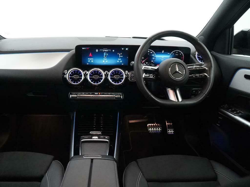 Mercedes-Benz GLA Class Gla 220 D 4Matic Amg Line Premium Plus Grey #5