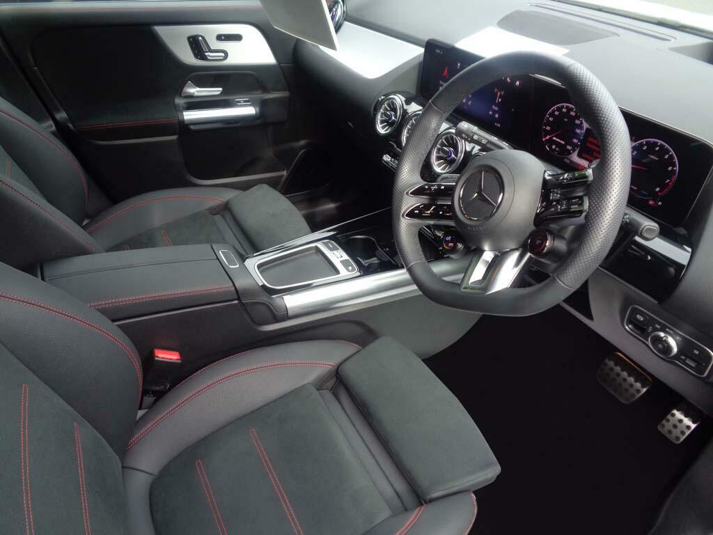 Mercedes-Benz GLA Class 2.0 Gla35 Mhev Amg Premium Plus Suv H White #3