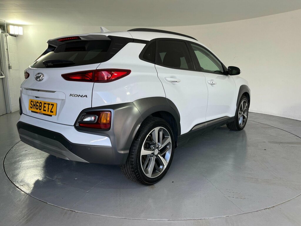 Hyundai Kona Hatchback #9