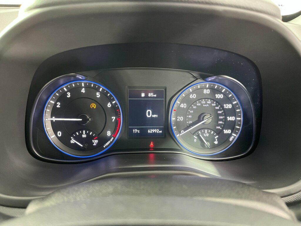 Hyundai Kona Hatchback #13