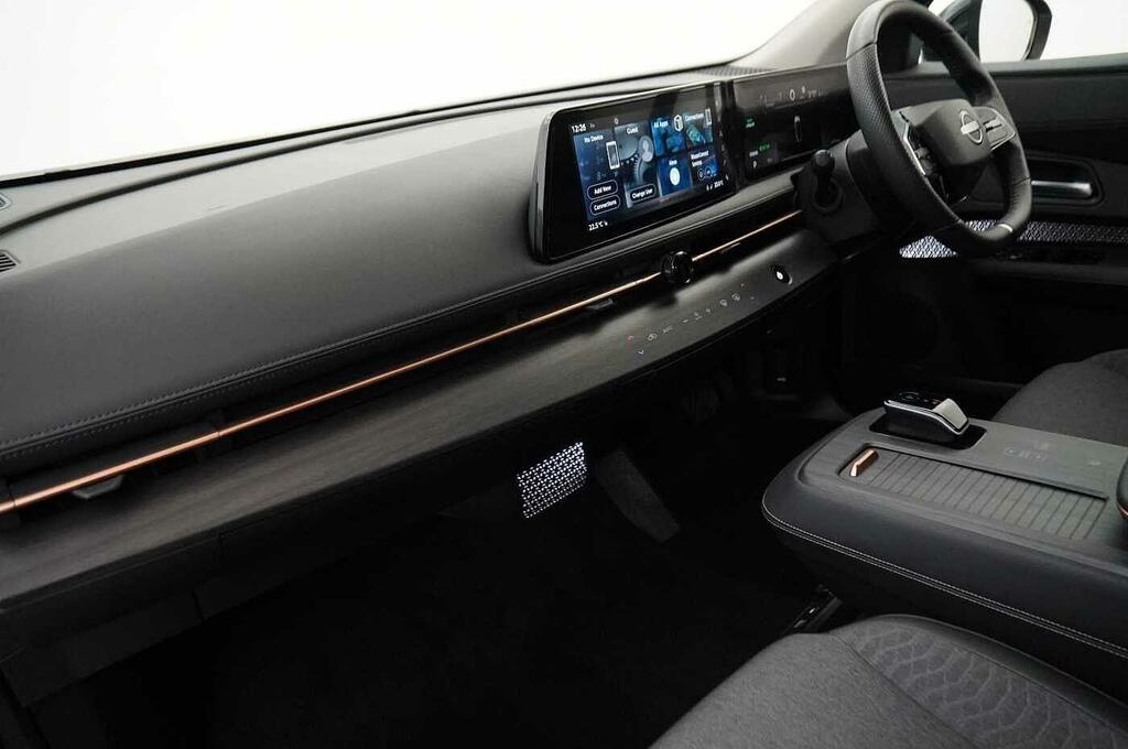 Nissan Ariya 87Kw Advance With 22Kw Onboard Charger And Sa Grey #2