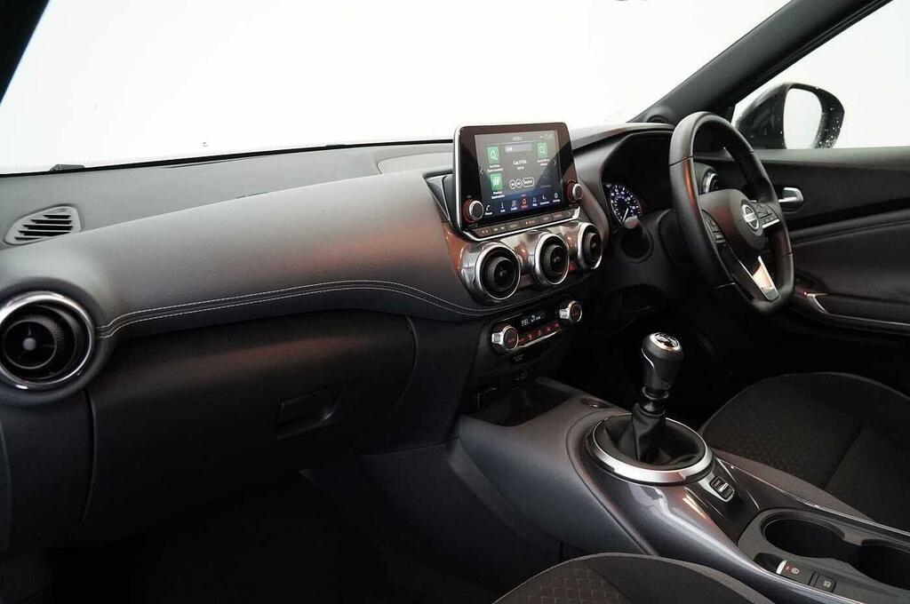 Nissan Juke 1.0 Dig-t 114 N-connecta With Sat Nav And Rear Vie Grey #2