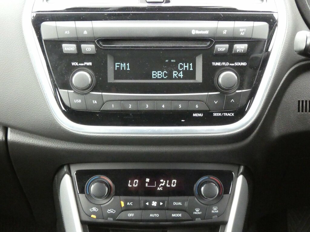 Suzuki SX4 S Cross Hatchback Black #13