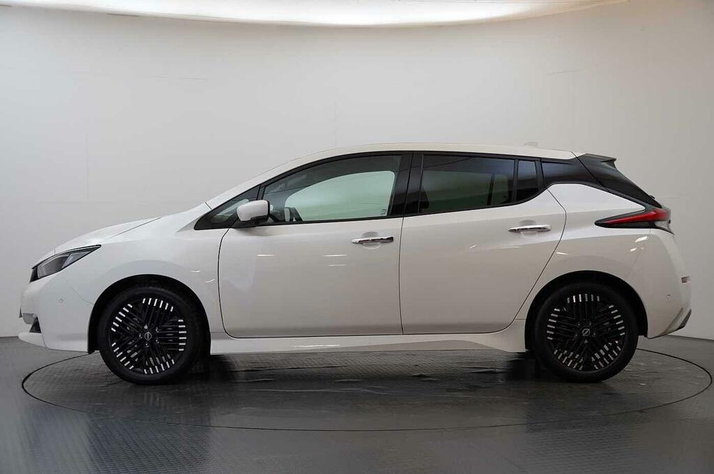 Nissan Leaf 39Kw Tekna With Bose Audio And Pro Pilot Tech White #5