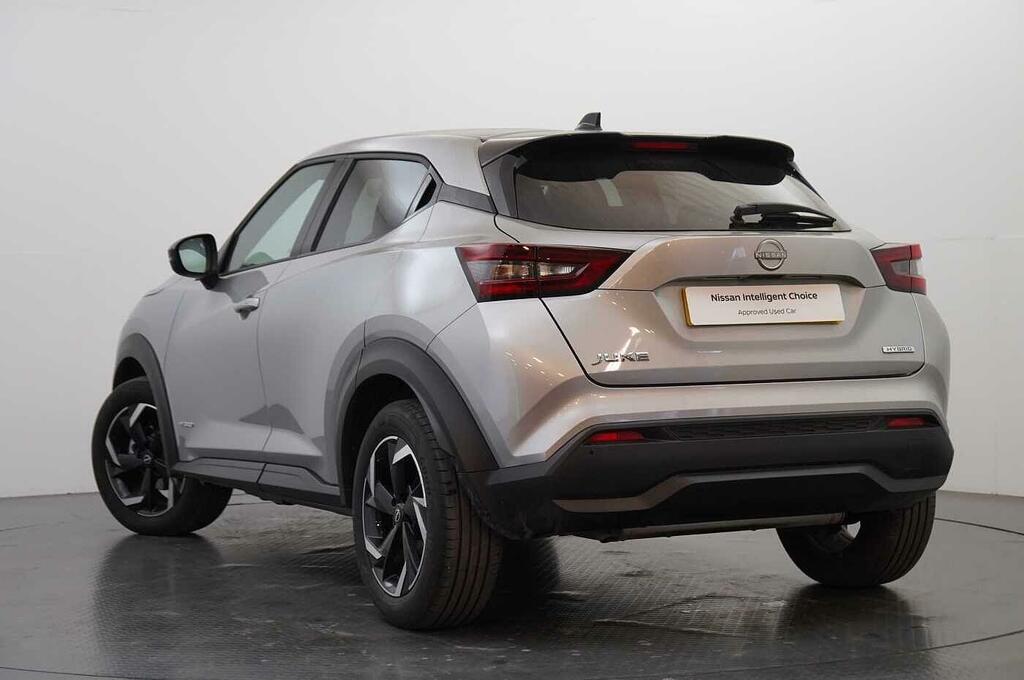 Nissan Juke 1.6 143 Hev Hybrid N-connecta With Sat Nav An Silver #3