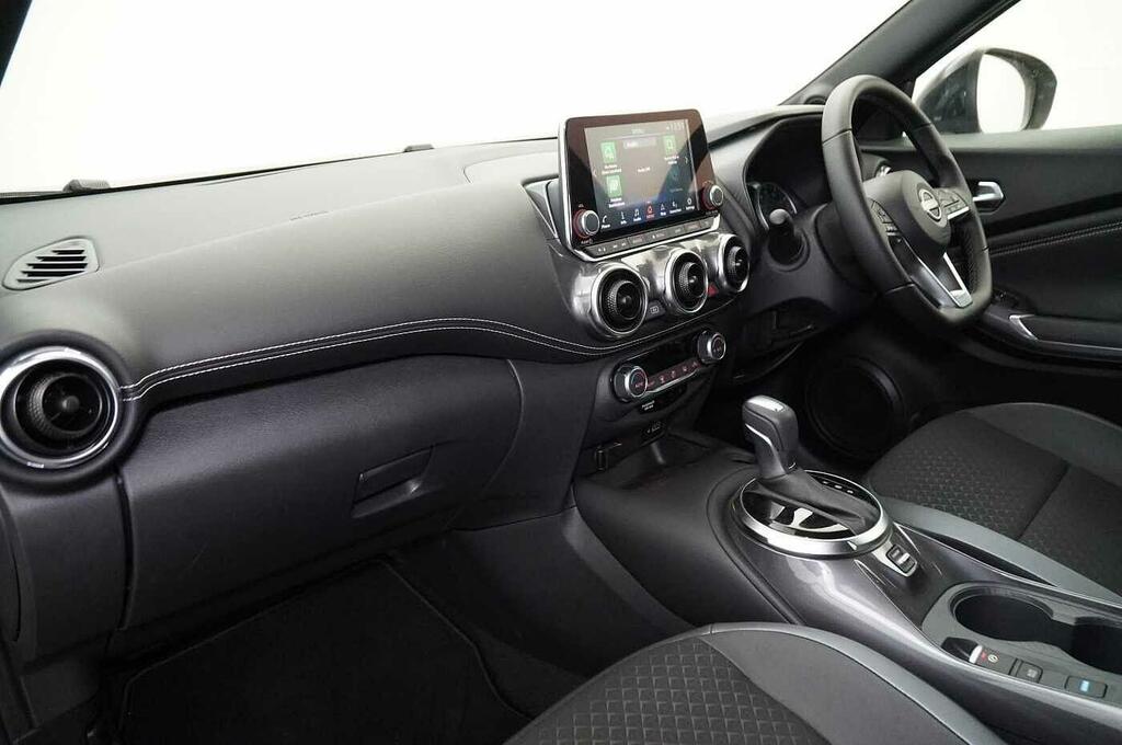 Nissan Juke 1.6 143 Hev Hybrid N-connecta With Sat Nav An Silver #2