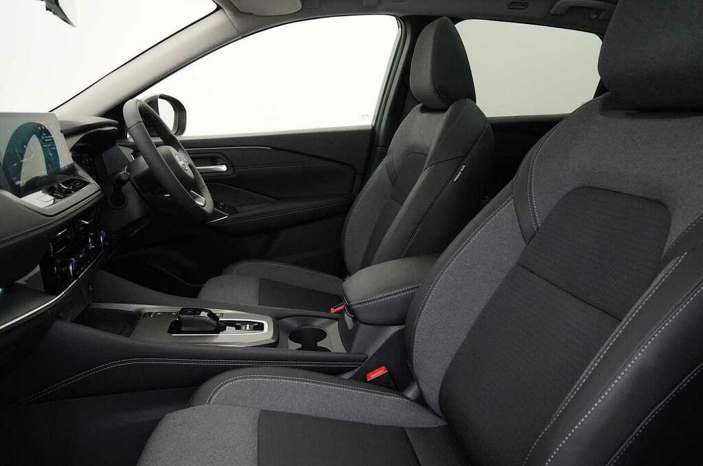 Nissan Qashqai E-power Tekna Silver #16