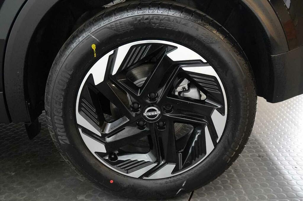Nissan Qashqai E-power Tekna Silver #11