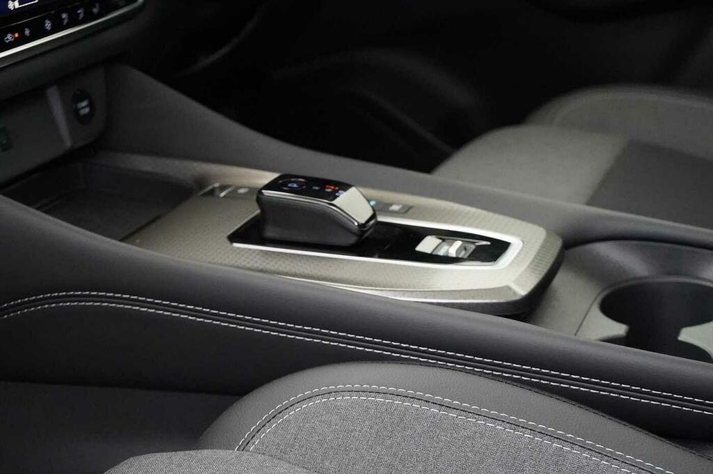 Nissan Qashqai E-power Tekna Silver #30