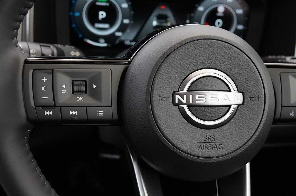 Nissan Qashqai E-power Tekna Silver #35