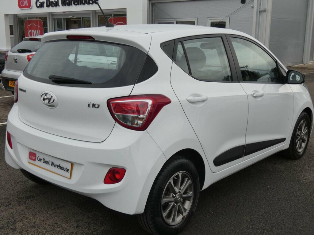 Hyundai I10  Orange #16
