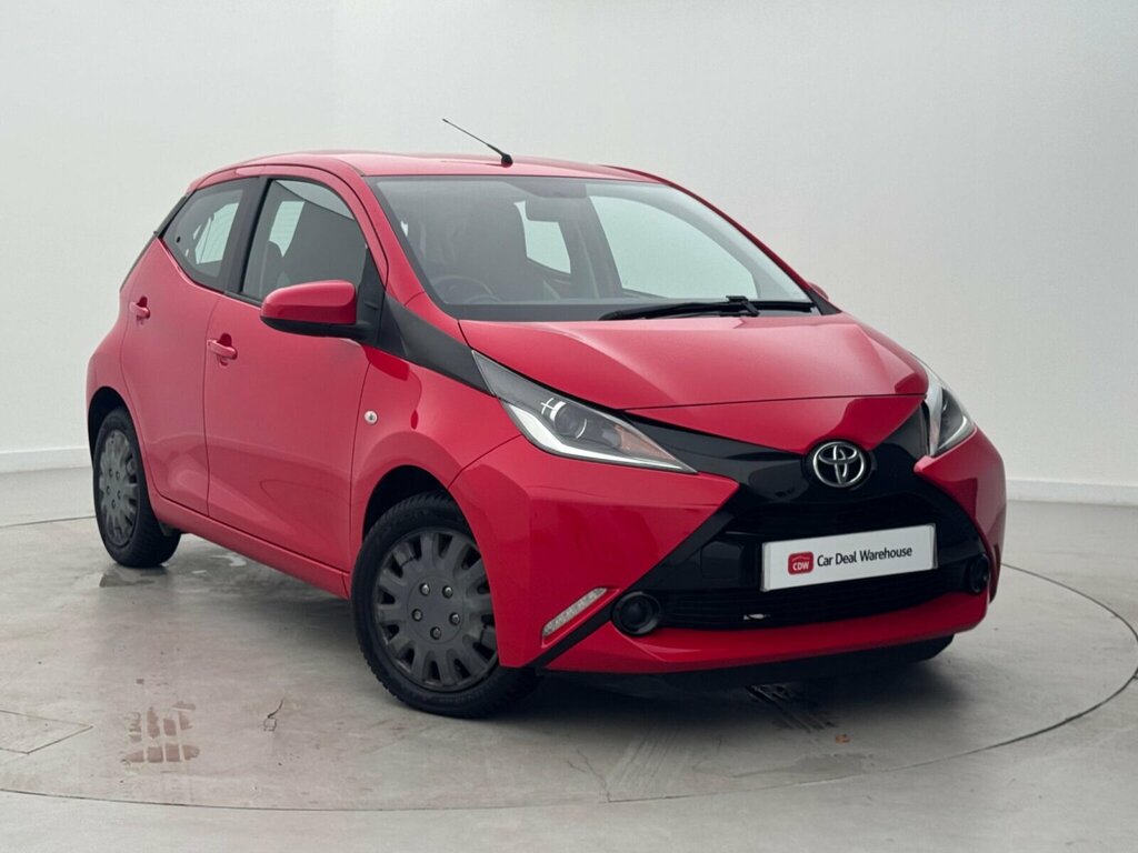 Toyota Aygo 1.0 Vvt-i X-play Euro 6 Red