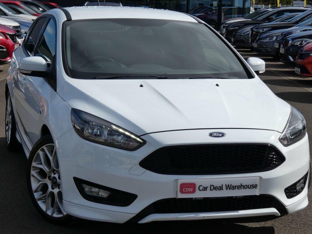 Ford Focus 1.0T Ecoboost St-line Euro 6 Ss White