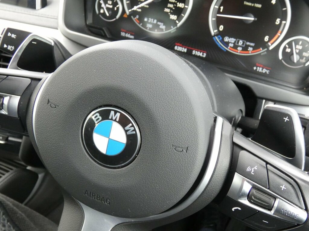 BMW X6 Xdrive30d M Sport Step White #22