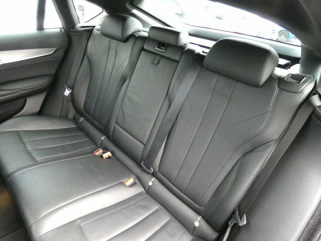 BMW X6 Xdrive30d M Sport Step White #10