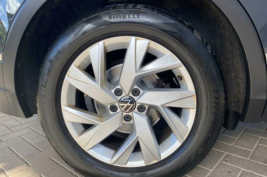 Volkswagen Tiguan 1.5 Tsi 150 Life Grey #5