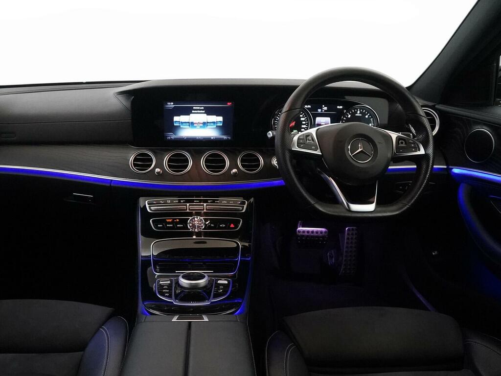 Mercedes-Benz E Class E 220 D Amg Line Black #5
