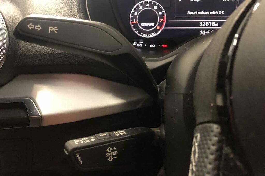 Audi Q2 35 Tfsi S Line S Tronic Black #31
