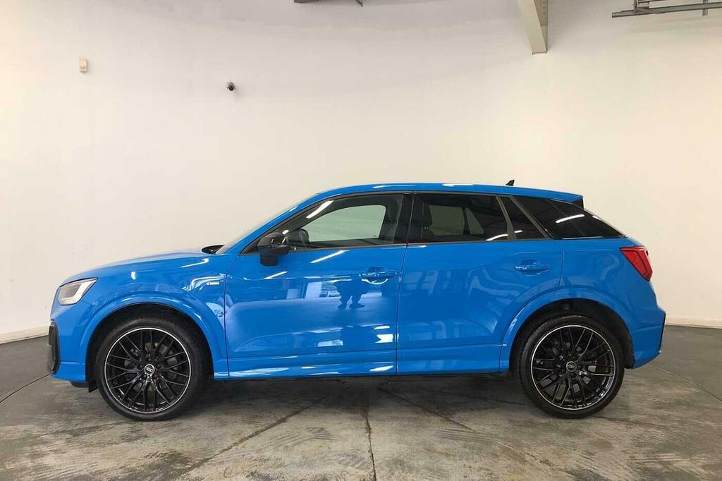 Audi Q2 35 Tfsi S Line S Tronic Black #16
