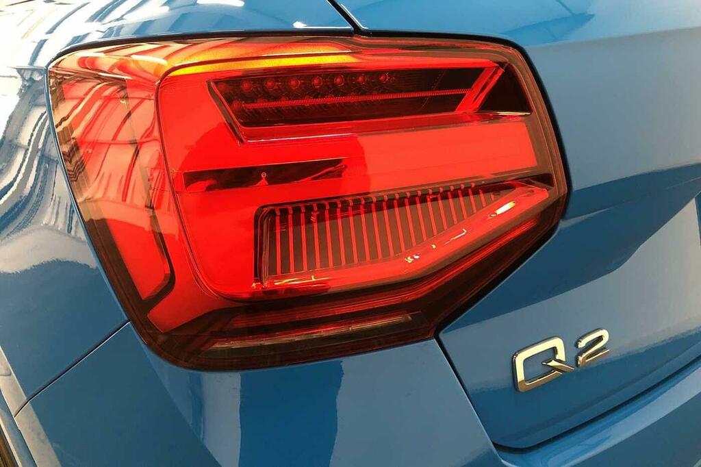 Audi Q2 35 Tfsi S Line S Tronic Black #22