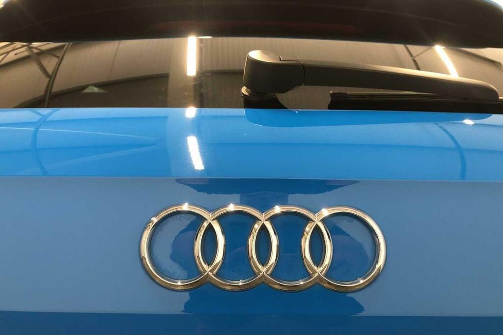 Audi Q2 35 Tfsi S Line S Tronic Black #23