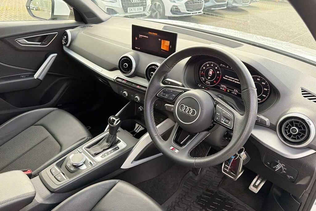 Audi Q2 S Line 35 Tfsi 150 Ps S Tronic White #6