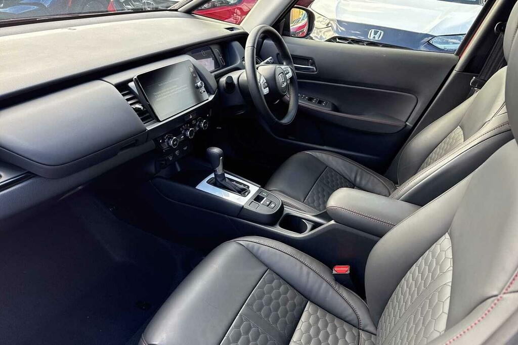 Honda Jazz 1.5 I-mmd Hybrid Crosstar Advance Ecvt Red #2