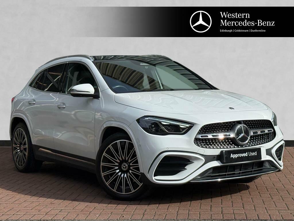 Mercedes-Benz GLA Class Gla 220 D 4Matic Amg Line Premium Plus White