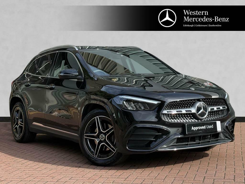 Mercedes-Benz GLA Class Gla 200 Amg Line Executive Black