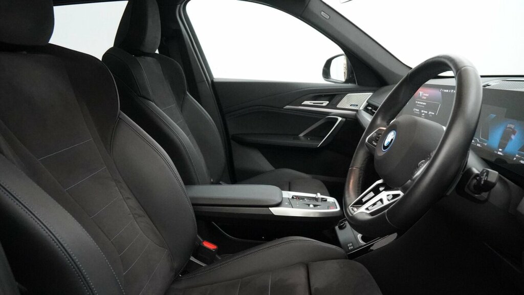 BMW X1 Xdrive 23I Mht Xline Step #11