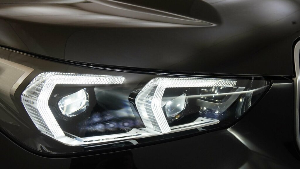 BMW X1 Xdrive 23I Mht Xline Step #22