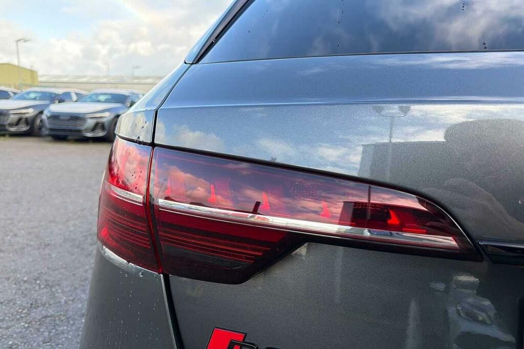 Audi RS4 Rs 4 Tfsi Quattro Carbon Black Tiptronic Cs Black #14